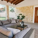 Stunning For 10 People With Large Heated Pool-50m2, Jacuzzi And Gym - By Ta Leut Agency Villa Privlaka (Zadar)