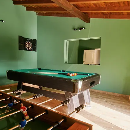 Stunning For 10 People With Large Heated Pool-50m2, Jacuzzi And Gym - By Ta Leut Agency * Privlaka (Zadar)
