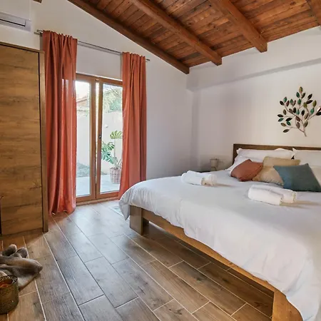 Stunning For 10 People With Large Heated Pool-50m2, Jacuzzi And Gym - By Ta Leut Agency Privlaka (Zadar)
