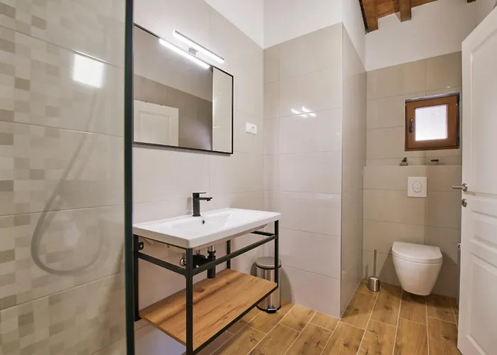 Stunning For 10 People With Large Heated Pool-50m2, Jacuzzi And Gym - By Ta Leut Agency * Privlaka