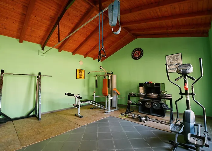 Stunning For 10 People With Large Heated Pool-50m2, Jacuzzi And Gym - By Ta Leut Agency *